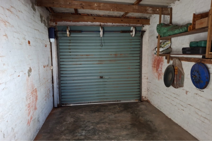 4 Bedroom Property for Sale in Kabega Park Eastern Cape